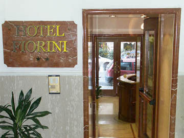 Hotel Fiorini ローマ エクステリア 写真